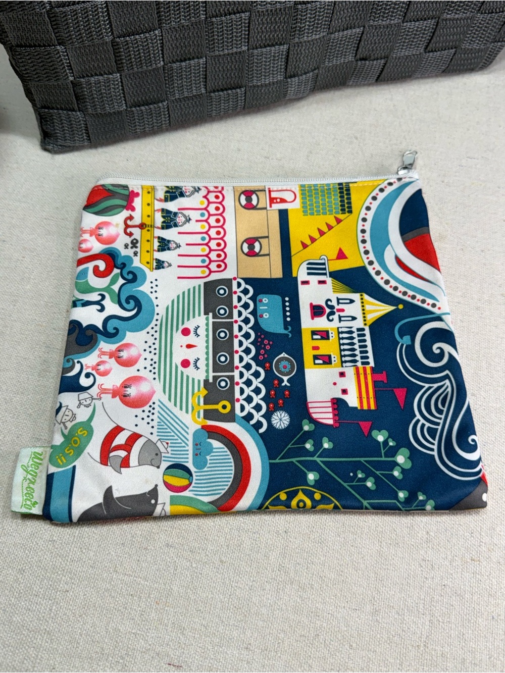 Wegreeco reusable wet/dry zipper bag